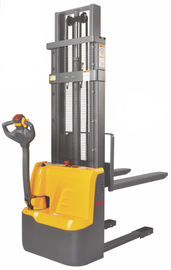 مستودع البليت الكهربائية جاك مكدس ، 1 طن البليت مكدس forklift 3M ارفع الارتفاع المزود