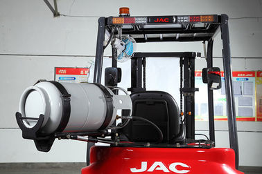 الصين JAC اجلس أسفل 1.8 طن LPG رافعة شوكية الشاحنات عالية الأداء انبعاثات منخفضة مصنع